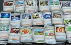 ぼ*ん様 ポケモンカード　トレーナーズ　まとめ売り　2000枚程度