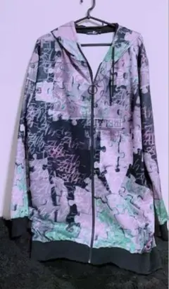 NieR clothing パズル柄パーカー