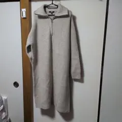 ユニクロ　3XLベージュ ハイネック ニットワンピース