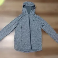 Under Armour フード付きウィンドブレーカー