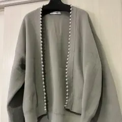 QTUME グレー パール装飾 カーディガン M