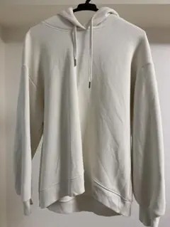 最終価格　GU ホワイト フード付きパーカー　裏起毛