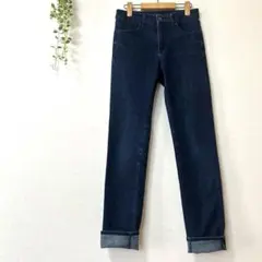 ユニクロ　スリムストレート　デニムパンツ 25 (63.5cm) レディースのサムネイル
