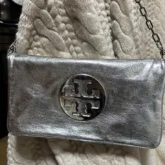 ✨タグ付き✨】トリーバーチ エラ デカロゴ パッファ シルバー ダウン 