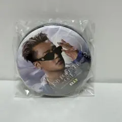 三代目　ELLY スタジアム　カプセル　ガチャ　缶バッジ