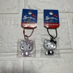 ハローキティ 千鳥柄　momobery キーホルダー　レア m33164994810_1.jpg?1714221391
