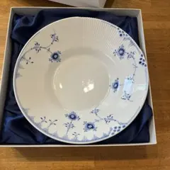 ROYAL COPENHAGEN ブルーフルーテッド プレート 626 未使用品 - メルカリ