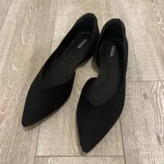 VIVAIAポインテッドトゥVカットフラットシューズ37.5(日本24cm目安)