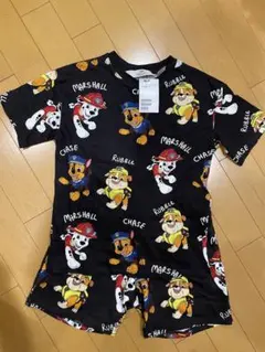 新品未使用タグ付き　H&M パウパトロール パジャマセット120センチ