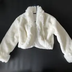 ホワイトフェイクファークロップドジャケット