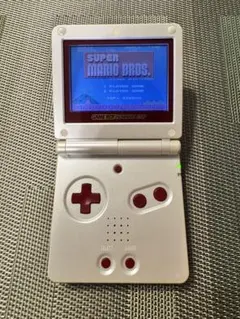 ゲームボーイアドバンスSP　ファミコンカラー