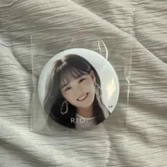 2025年最新】NIziU リオ 缶バッジの人気アイテム - メルカリ