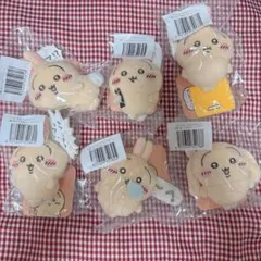 【新品.未開封】☆ちいかわ うさぎだらけくじ　E賞　ぬいぐるみバッチセット☆
