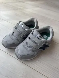 New Balance 313グレー スニーカー