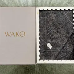 WAKO 紳士用 ハンカチ 上品でクラシックなデザイン 新品未使用のサムネイル