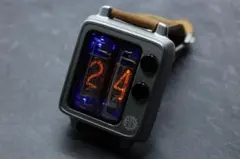 NEONWORKS ニキシー管 腕時計 IN16 アルミのサムネイル