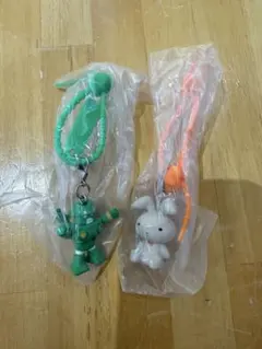 クレヨンしんちゃん　カラフルマルチチャーム　ウサギ　カンタム