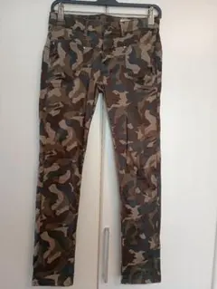迷彩 スキニーパンツ コットン混合