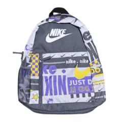 NIKE グラフィックプリント リュック 20L 海外限定 - メルカリ