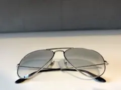 Ray-Ban アビエイター サングラス シルバーフレーム ティアドロップ