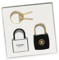 新品未使用】CHANEL LA COLLECTION キーホルダーセット - メルカリ