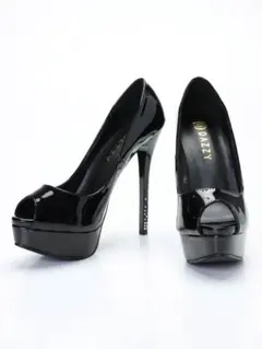 完売品 未使用 dazzy ヒール 14cm 22.5cm