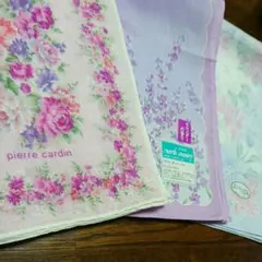 pierre cardinを含むレディース花柄ハンカチ３枚セット