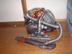 超強力Dyson DC20 petpro 掃除機 室内でのペット飼育にも最適 - メルカリ