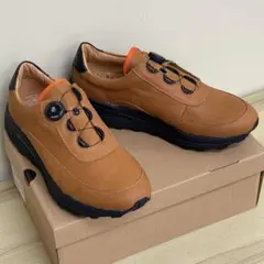 未使用】pg Through レザースニーカー キャメル 26,5cm 本革 - メルカリ