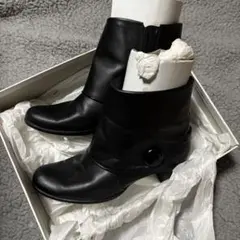 Item thumbnail for item 0f8a601c-c069-4eab-a5a6-d7a9f8cb1f72