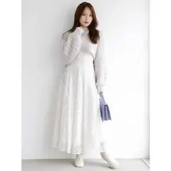 MERCURYDUO フラワーレースハイウエストフレアスカート　ホワイト　白