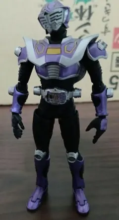 SHF 仮面ライダー王蛇　仮面ライダー龍騎　フィギュアーツセット