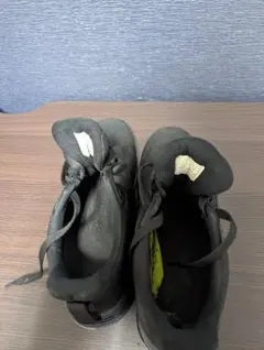 ボウリングシューズ