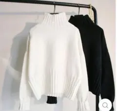 お値下げ⭐︎ホワイト タートルネック ニットセーター