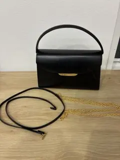 ブラックショルダーバッグ 合成皮革