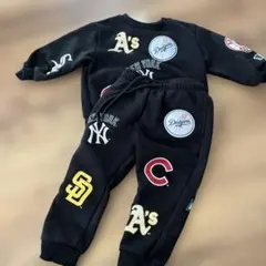 MLBロゴパッチ付きスウェットセット 95