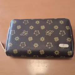 LOUIS GARCIA 多機能長財布