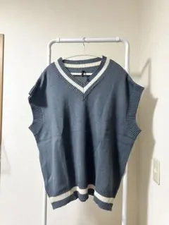 ブルーグレー Vネック ニットベスト