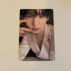 ゼベワン ZB1 トレカ ICONIK タワレコ 白衣装 ユジン