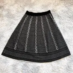 ラーモワールドゥリュクス ひざ丈スカート M 総柄 ブラック フレア 日本製