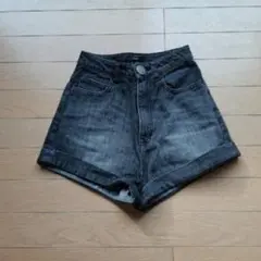 MURUA　ムルーア　ショートパンツ　デニム　 パンツのサムネイル