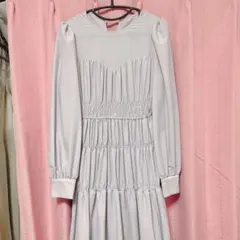 シャーリングワンピース
