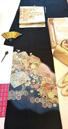 美品❇️有名作家手描友禅　 金彩刺繍 　比翼仕立て　フルセットのサムネイル