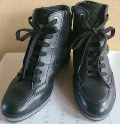 ジェオックスGEOXハイカットスニーカーサイドファスナー付き黒