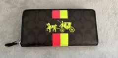 Coach コーチ ロゴ入り 長財布 美品