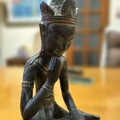 呪物 ネパール・インド北部 木彫り女性像（ヴィンテージ民芸品