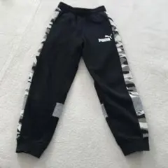 PUMA☆迷彩デザイン　スウェットパンツ♪ 130サイズ♪