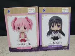 【魔法少女まどかマギカ】ぺたっとおすわりフィギュア　まどか＆ほむら　2点セット！