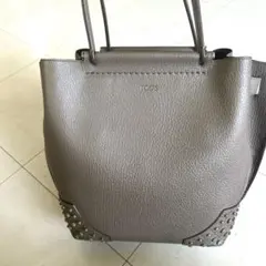 TOD'S トッズ　ウェーブ　トートバッグ　グレージュ