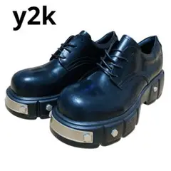 y2kファッション足元から魅せる個性と存在感の「新次元」チャンキーソールシューズ